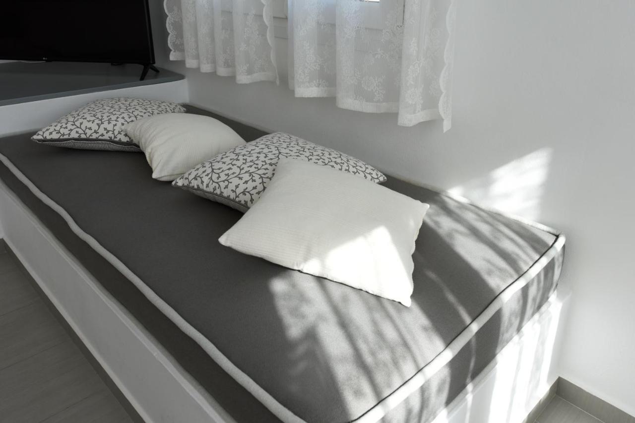 Tsakanos Home Adamantas  Buitenkant foto