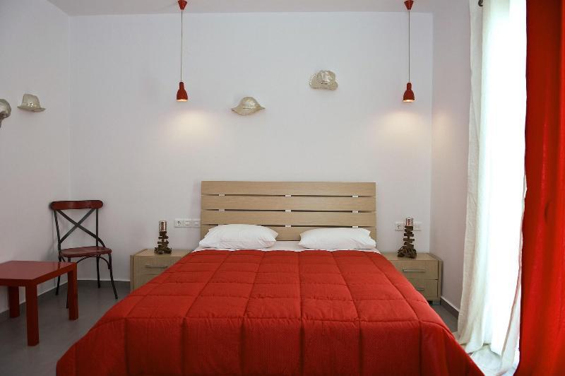 Tsakanos Home Adamantas  Buitenkant foto