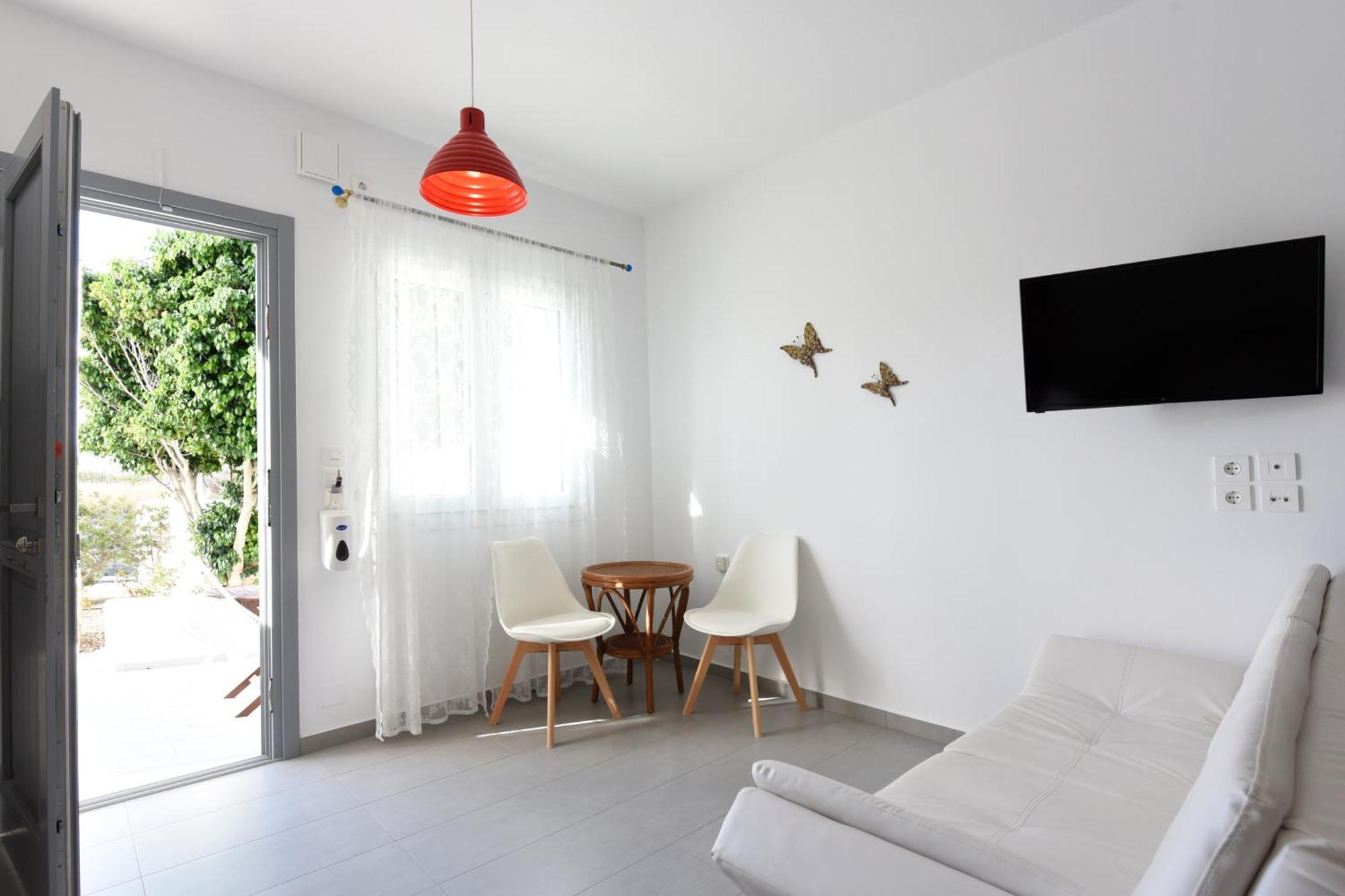 Tsakanos Home Adamantas  Kamer foto