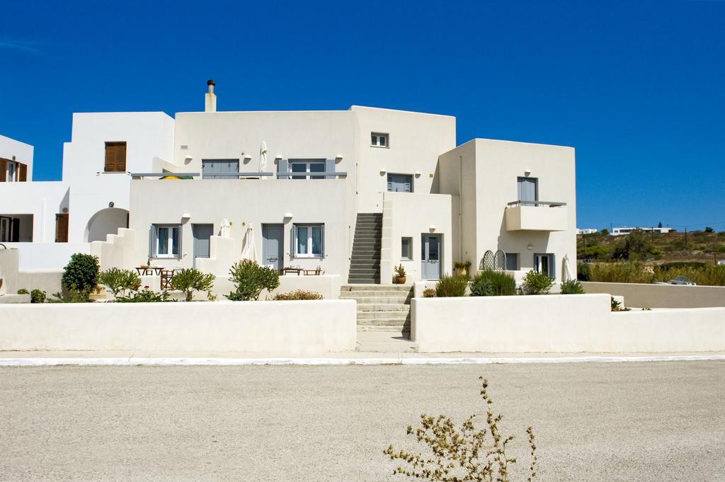 Tsakanos Home Adamantas  Buitenkant foto